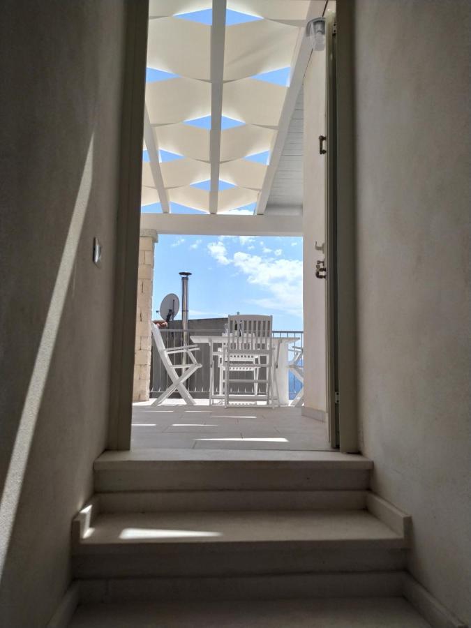 באוני Appartamento La Terrazza מראה חיצוני תמונה