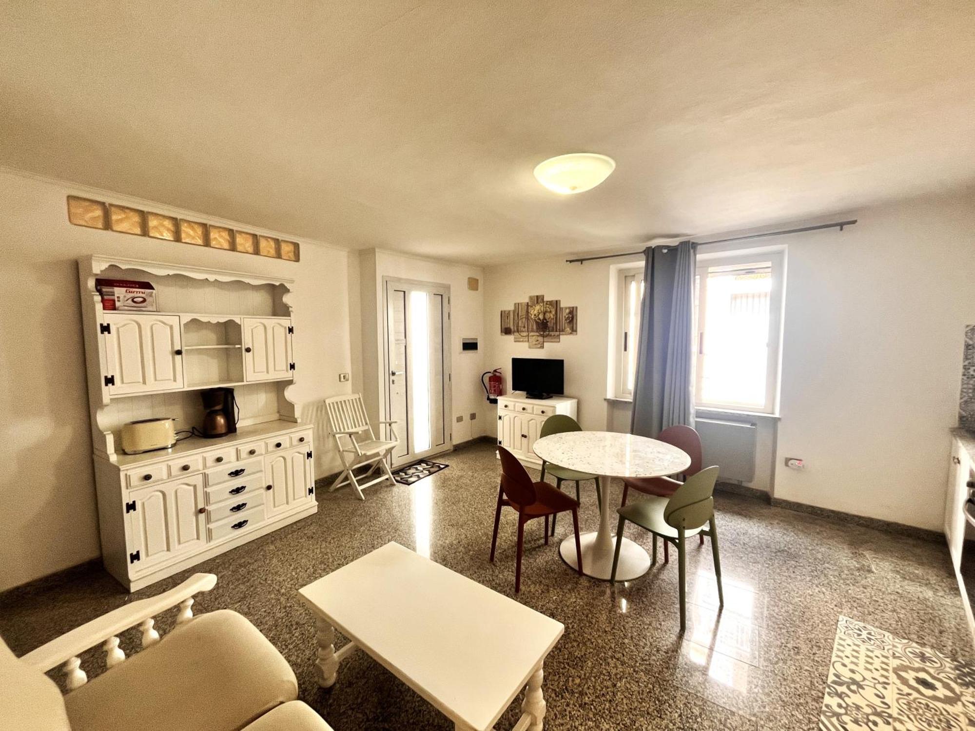 באוני Appartamento La Terrazza מראה חיצוני תמונה